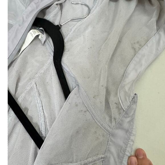 Lululemon In The Clear Hooded Jacket Silver Lilac Size 6 Lightweight Zip Front - Picture 9 of 9